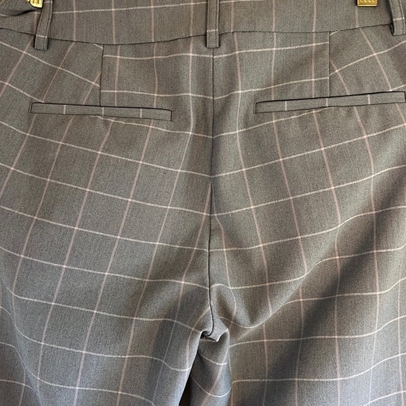 EUC Express Stretch Columnist Ankle size 4R gray pants - Picture 11 of 16